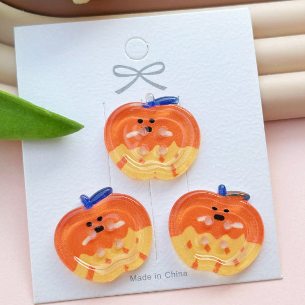4-Hole Apple buttons 2.5 *2.3 cm ( 0.98* 0.9 inch) ( 2/12 pcs / set)