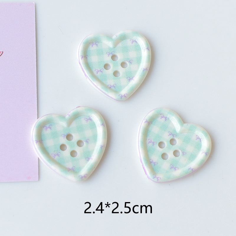 4-Hole Heart Pattern Button 2.5*2.4 cm（1*0.9 inch）（2 pcs）
