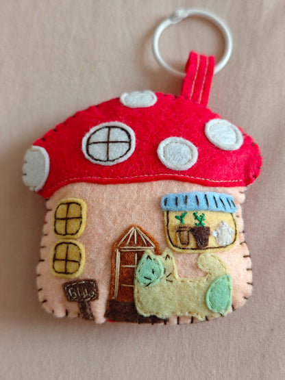 Cute Kitten Felt Ornament - Handmade Cat Hanging Decor E34