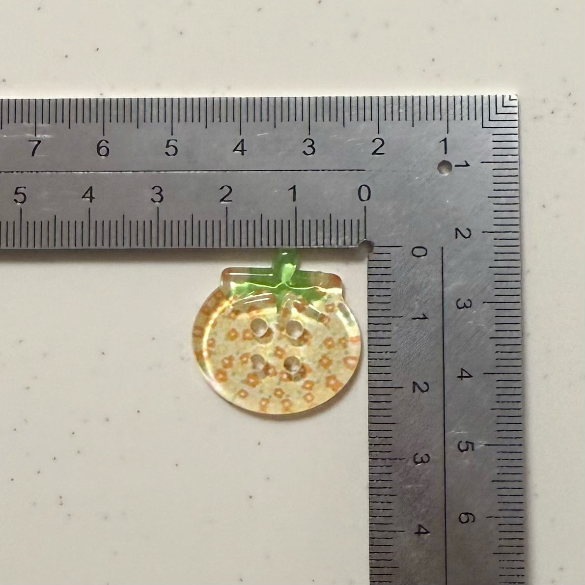 4-Hole Transparent Tomato Button 2.5cm (0.98 inch) 12 pcs
