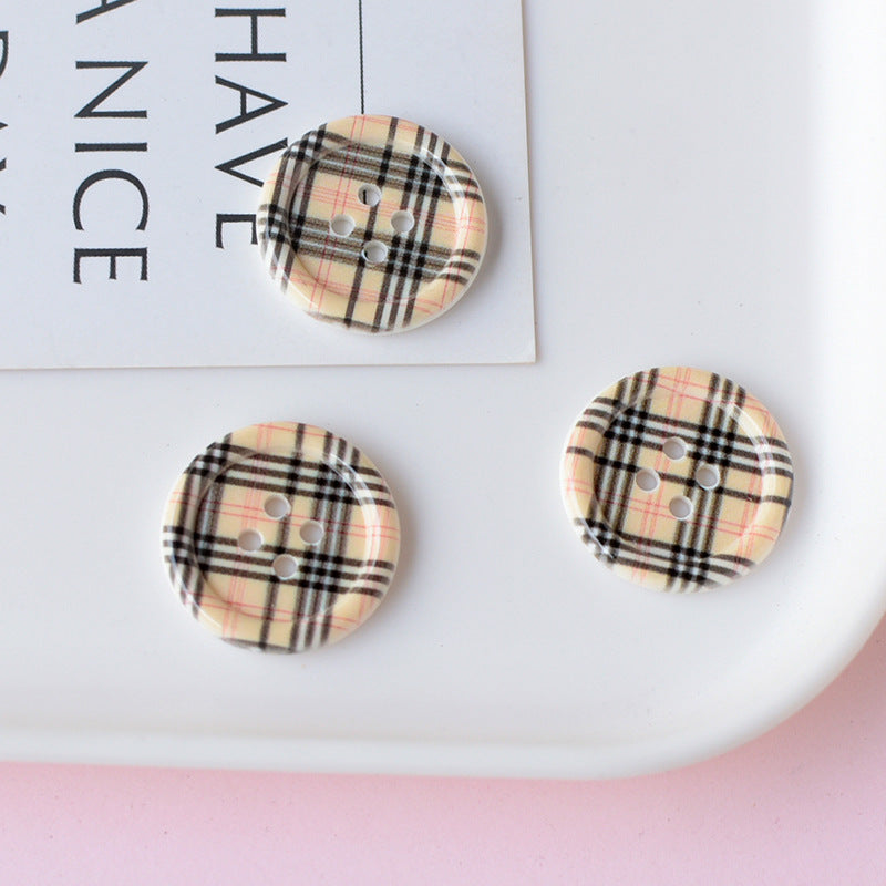 4-Hole Round Checkered Button   2.5 cm ( 1 inch)  (5/2 pcs)